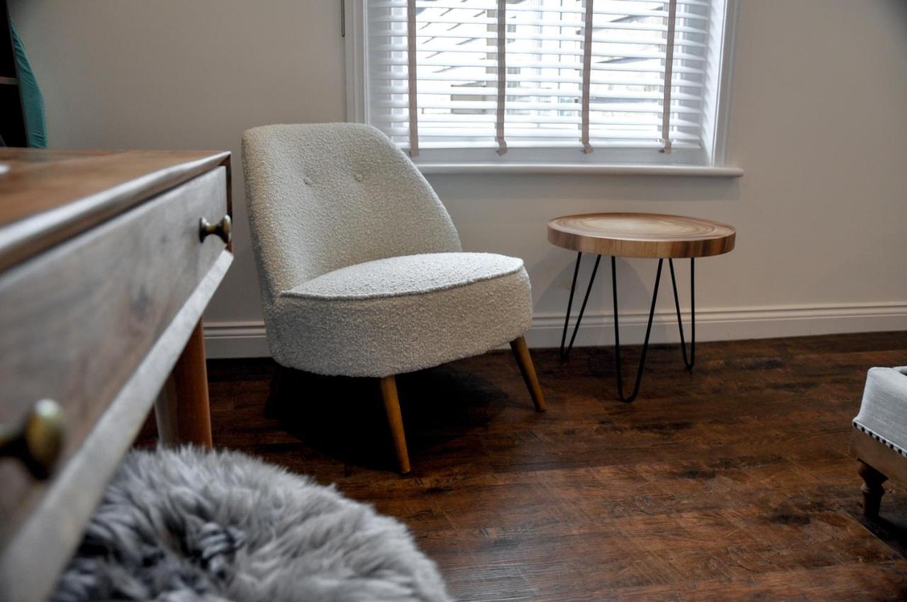 Upstairs At 33 - Self Check In Boutique Accommodation In Worcester Centre Exterior foto